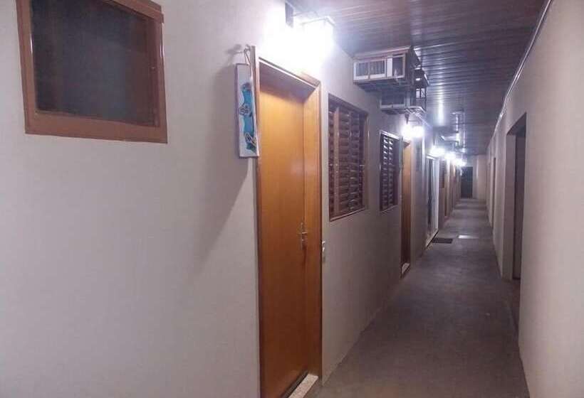 پانسیون Pousada Aldeia Das Flores