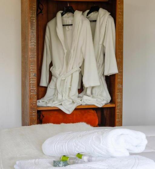 پانسیون Pousada Neuza Barbosa