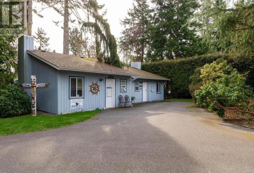 Pansiyon Salty Towers Ocean Front Cottages