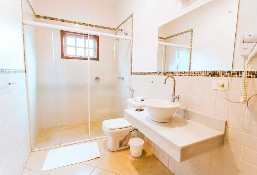 پانسیون Velinn Pousada Villa Caiçara