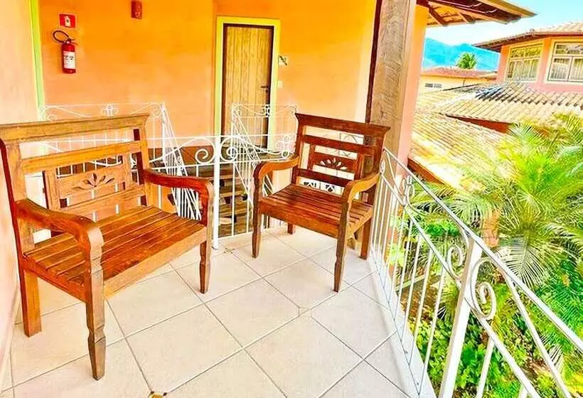 پانسیون Velinn Pousada Villa Caiçara