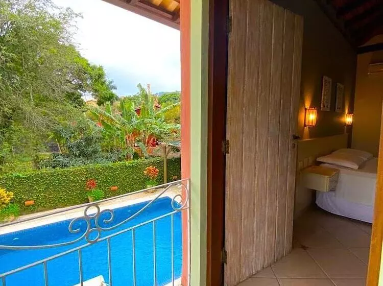 پانسیون Velinn Pousada Villa Caiçara