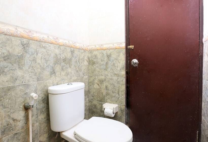 Pensjonat Warapsari Inn