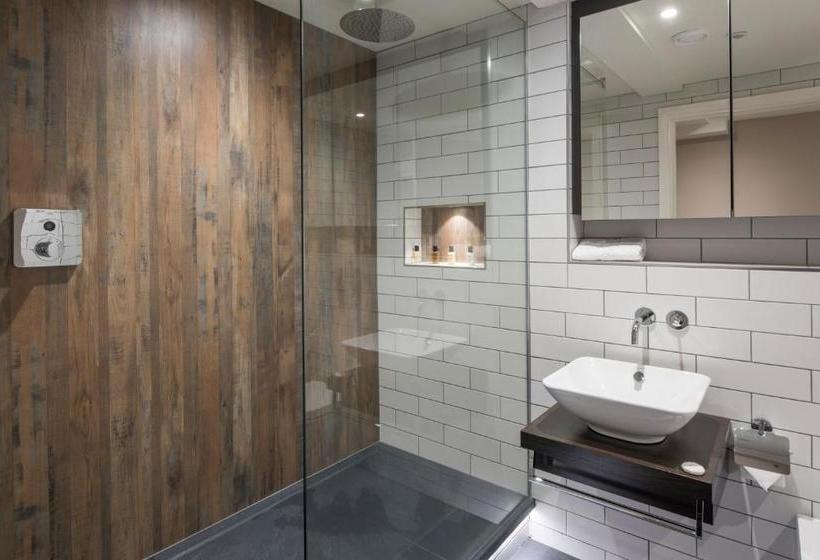 The Lawrance Luxury Aparthotel York