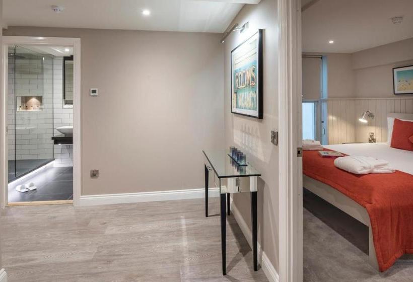 The Lawrance Luxury Aparthotel York