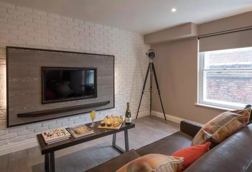 The Lawrance Luxury Aparthotel   York