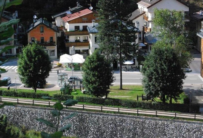 הוסטל Locanda Tana De 'l Ors