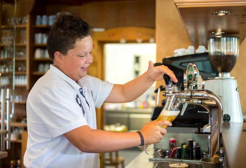 Alfonsstüberl Ferienwohnungen & Restaurant