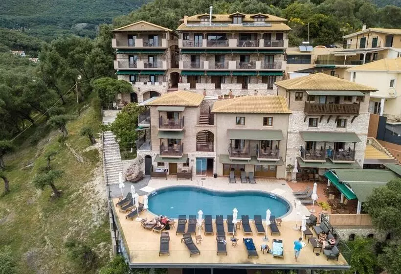 Enetiko Resort