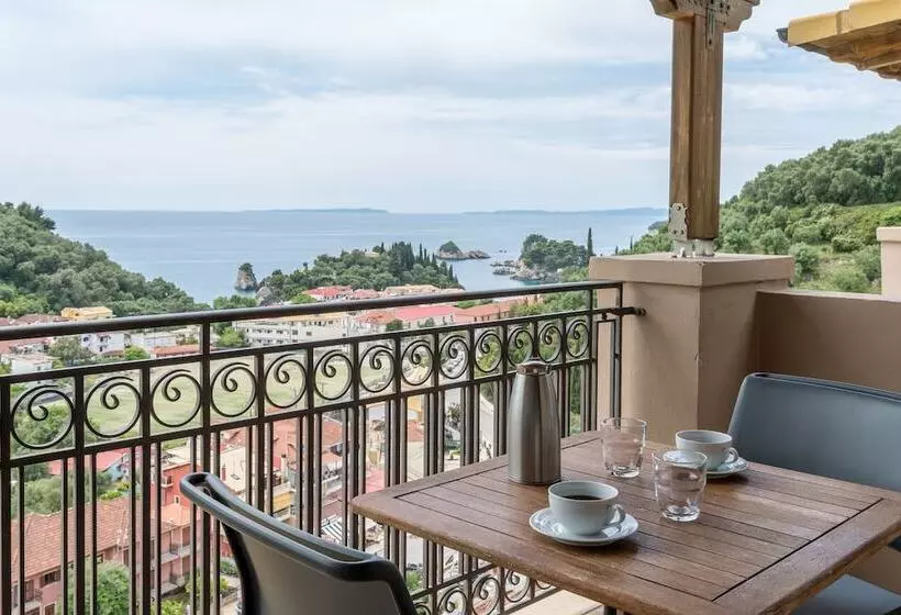Enetiko Resort