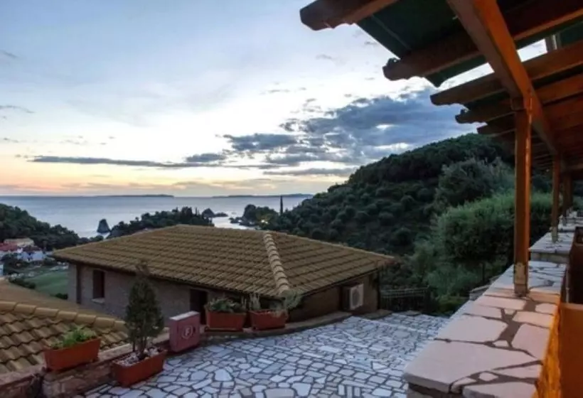 Enetiko Resort