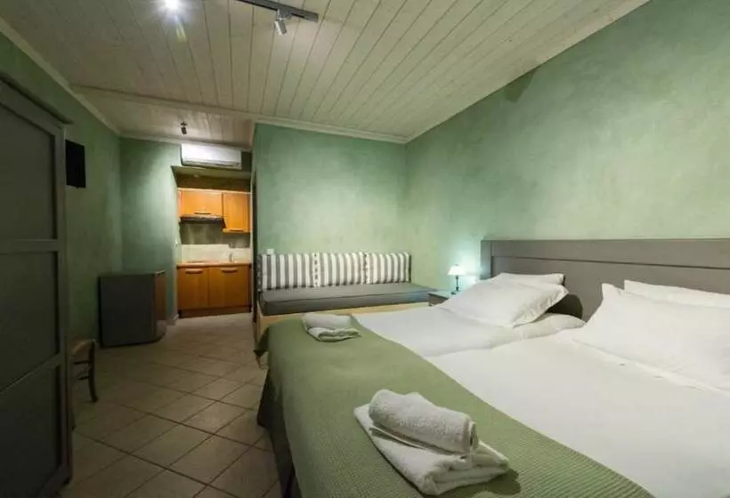 Enetiko Resort