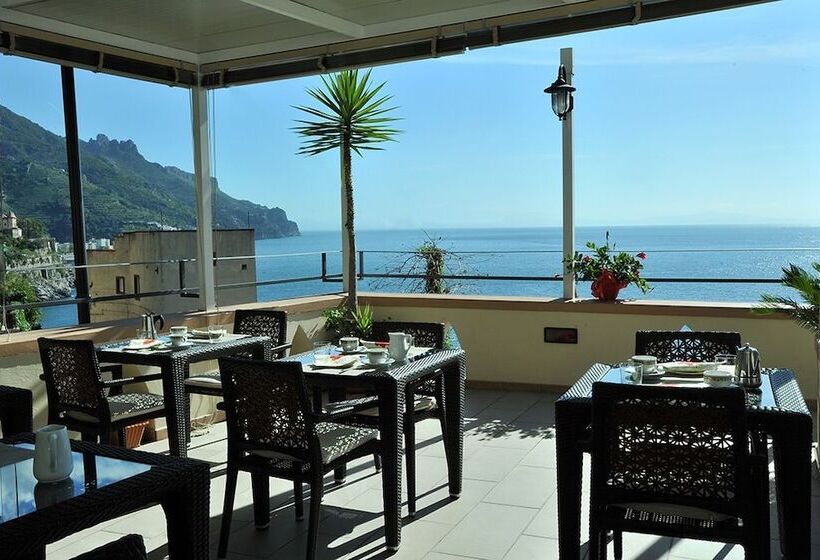 פנסיון E Poi....ravello