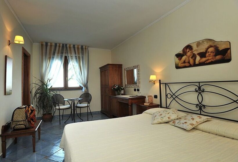 פנסיון E Poi....ravello