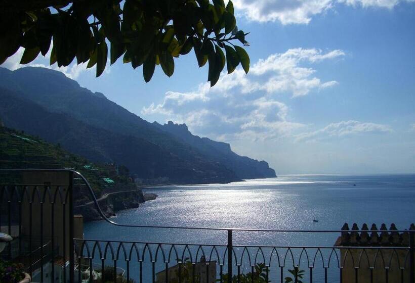 פנסיון E Poi....ravello