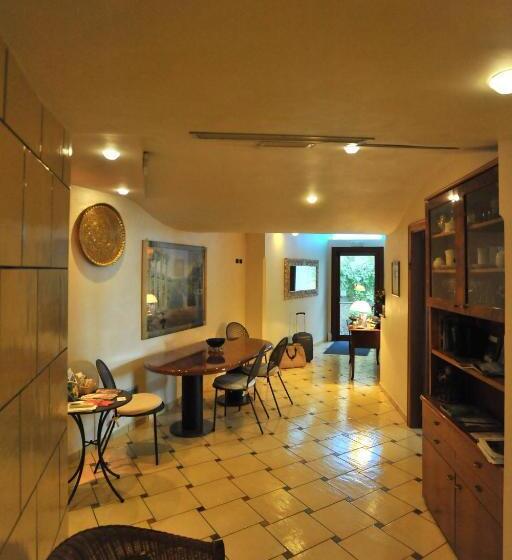 פנסיון E Poi....ravello