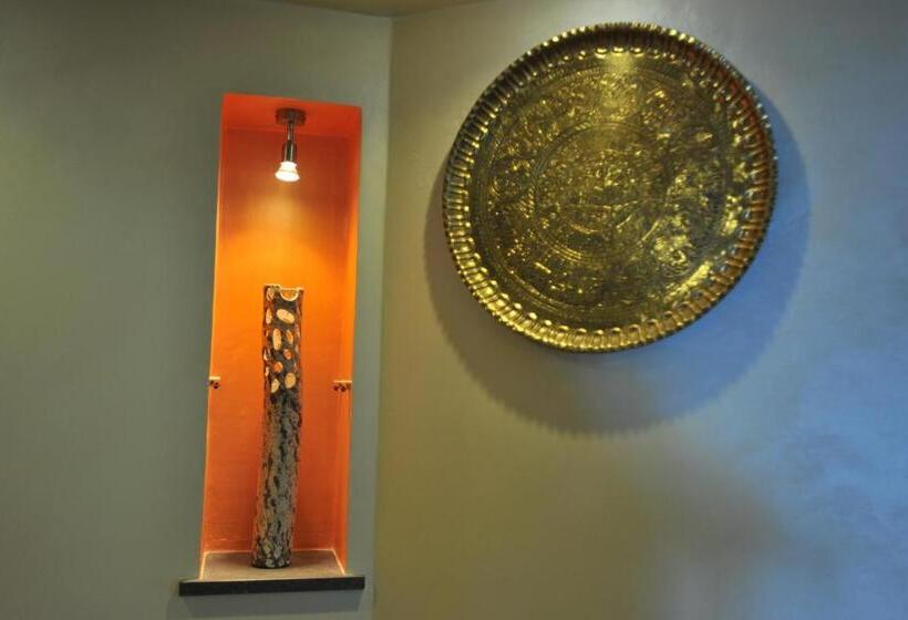 פנסיון E Poi....ravello