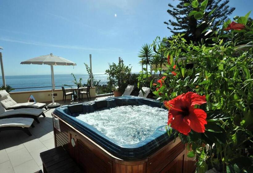 פנסיון E Poi....ravello