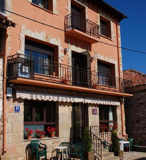 פנסיון Hostal Fuentefria