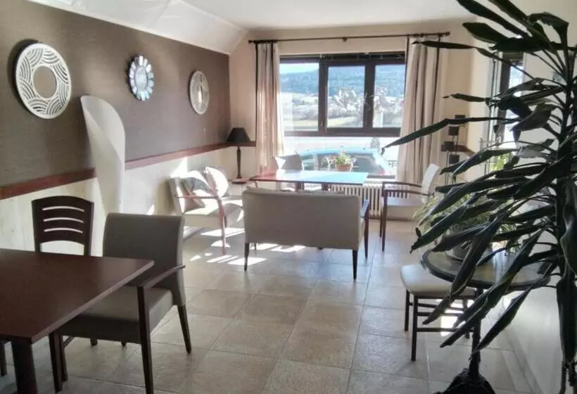 ペンション Hostal Fuentefria