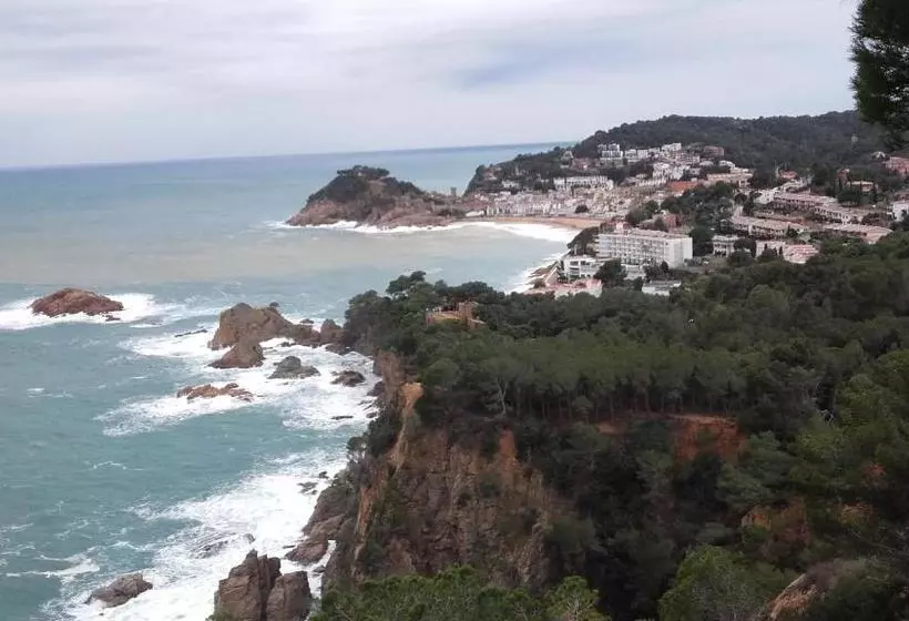 Pension P&r Hostals Codolar