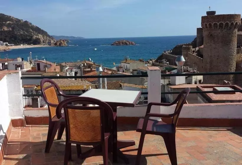 Pension P&r Hostals Codolar