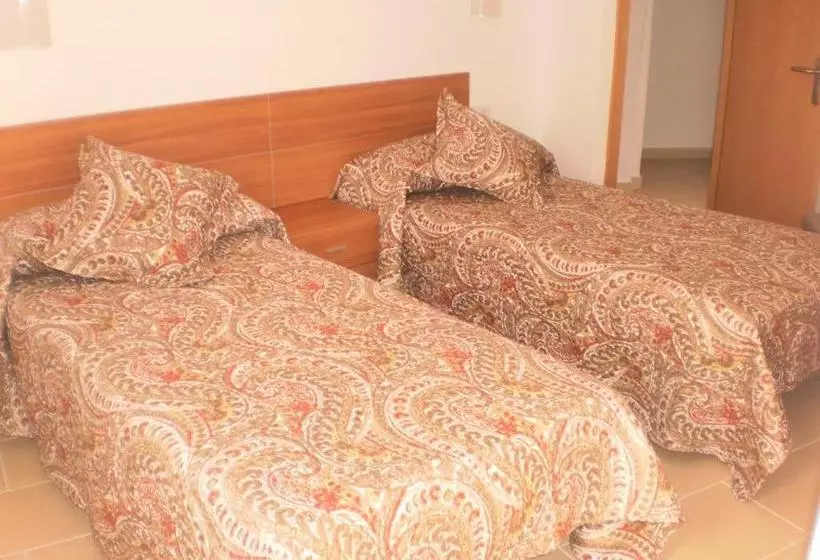 Pension P&r Hostals Codolar