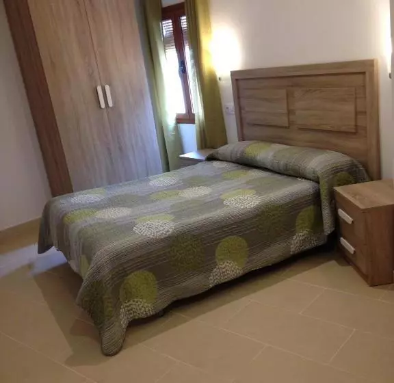 Pension P&r Hostals Codolar