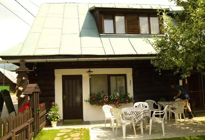 Majatalo Penzión Encián