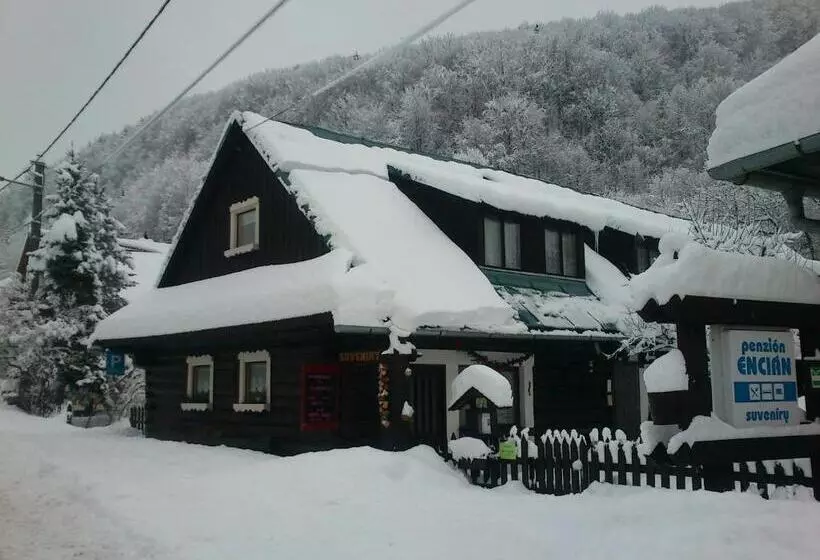 Majatalo Penzión Encián