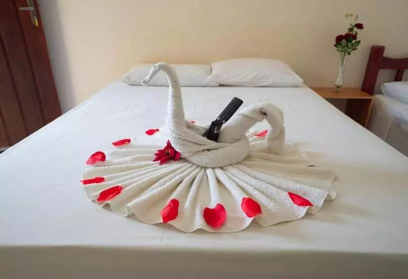 ペンション Pousada Mota