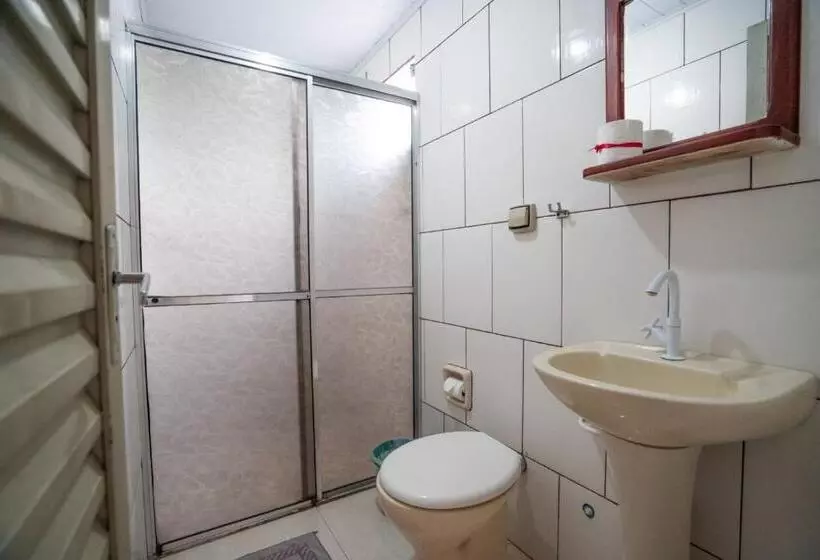 ペンション Pousada Mota