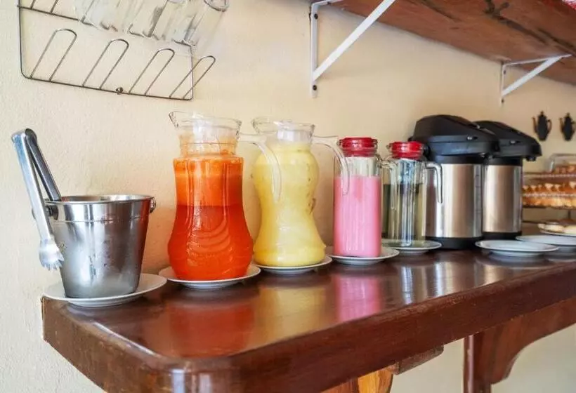 ペンション Pousada Mota