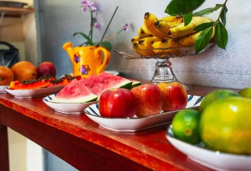 ペンション Pousada Mota