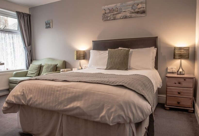 Pensione Q Accommodation