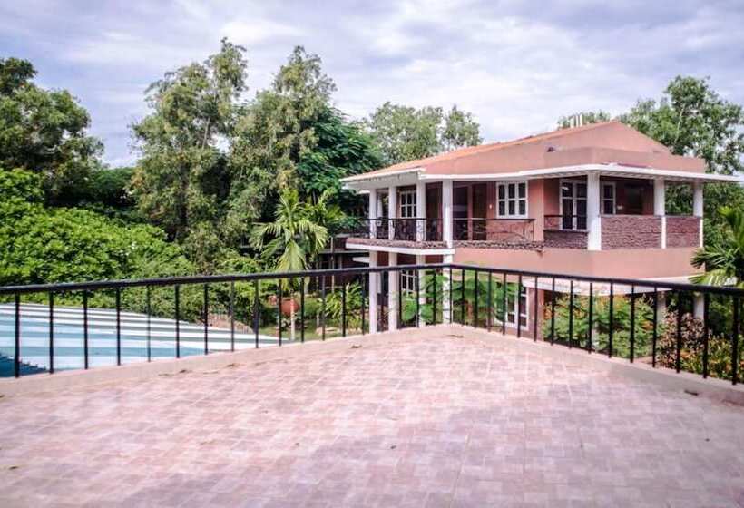 هاستل Inn Pondiville Forest Retreat