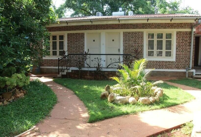 هاستل Inn Pondiville Forest Retreat