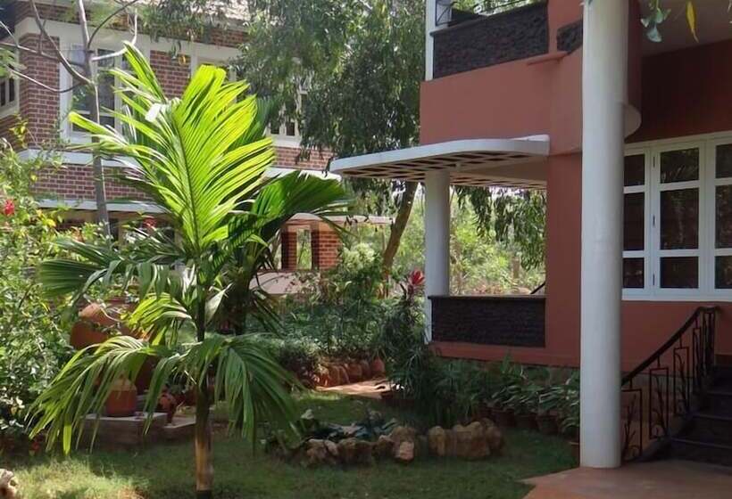 هاستل Inn Pondiville Forest Retreat