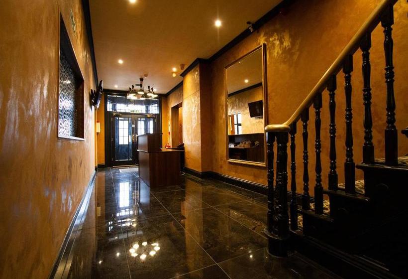 فندق صغير The Hadley