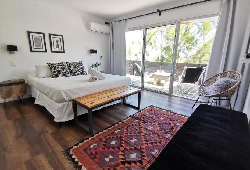 La Bonita Suites Punta Colorada