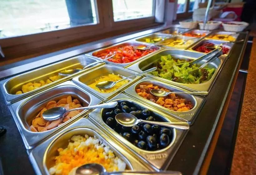 ペンション Berggasthaus Tannalp