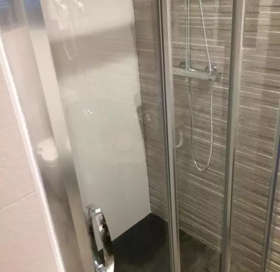 ペンション Fonda Carrera