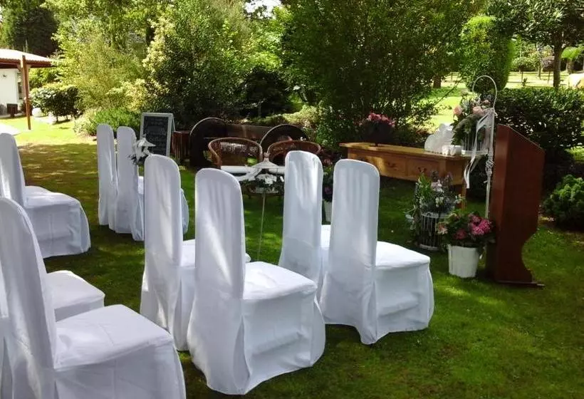 Majatalo Hostal Restaurante O Cadaval