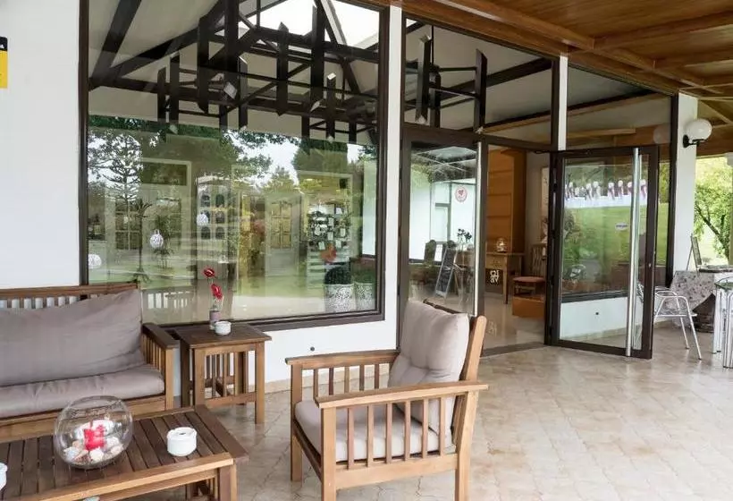 Majatalo Hostal Restaurante O Cadaval