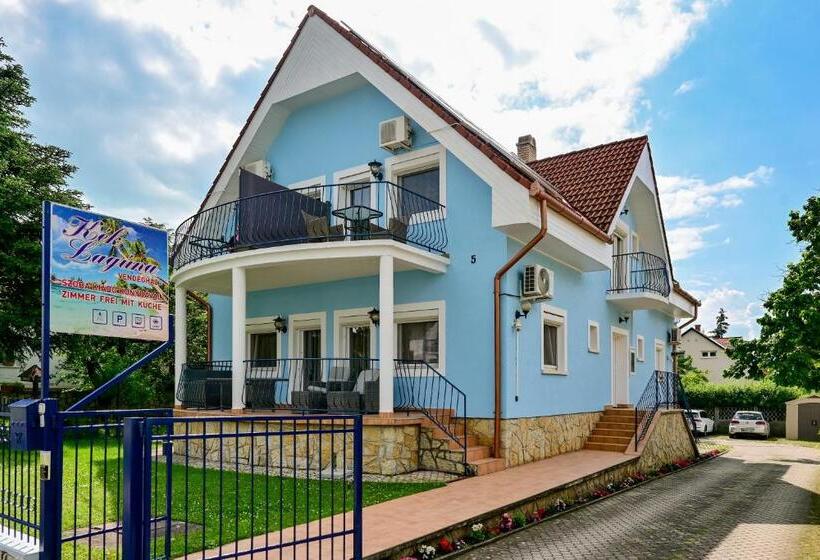 ペンション Kék Lagúna Vendégház