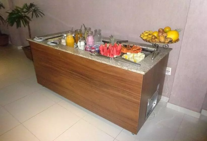 ペンション Pousada Le Sapê