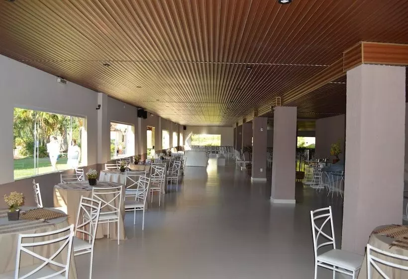 ペンション Pousada Le Sapê