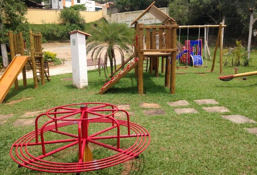 Pansiyon Pousada Le Sapê