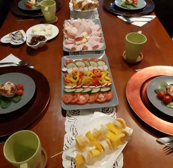 Majatalo Villa De Likua