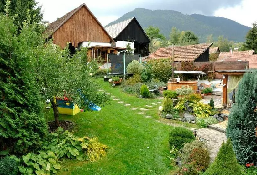 Majatalo Villa De Likua